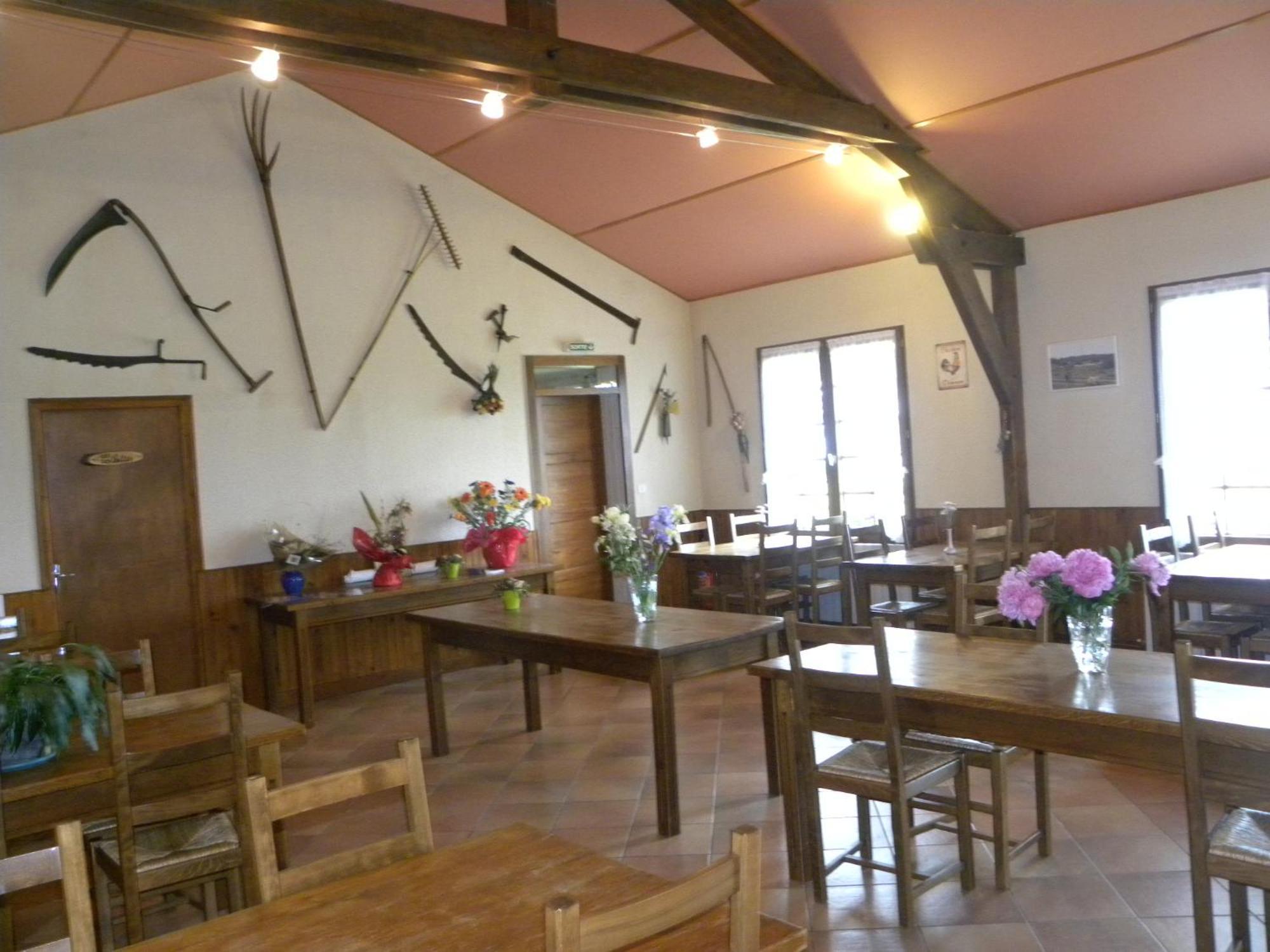 Auberge Les Volpilieres Ruynes-en-Margeride Exteriör bild